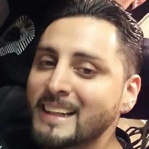 Meet your Posher, Ernesto