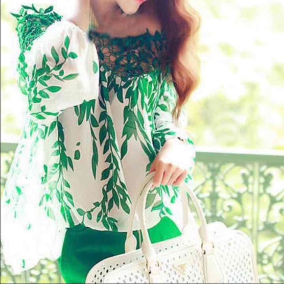 Boat neck blouse - Picture 4 of 4