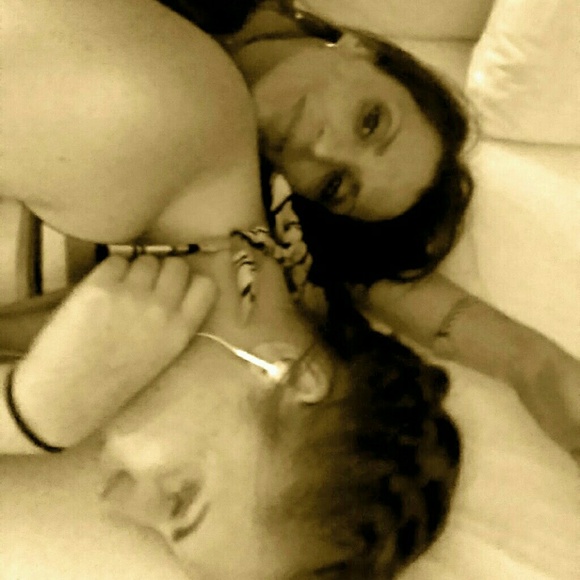 Welcome to my closet...come on in - Picture 3 of 4