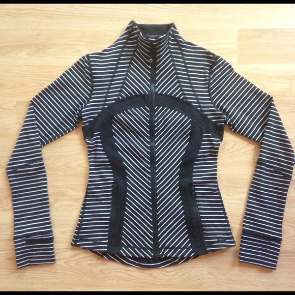 ❌Lululemon Define Jacket Size 4- Parallel Stripe - Picture 1 of 4