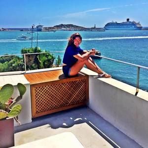 Meet your Posher, Mariana