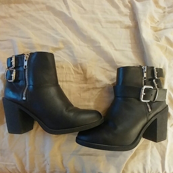 black booties