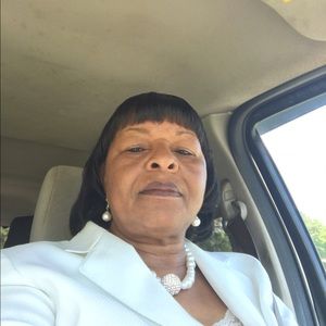 Meet your Posher, Joyce