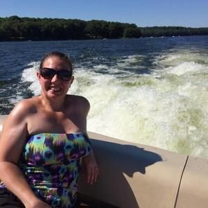 Meet your Posher, Andrea