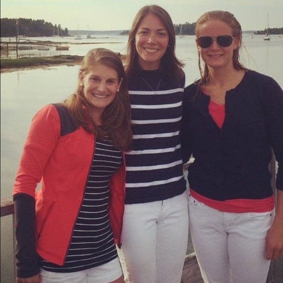 Meet your Posher, Emily - Picture 3 of 4