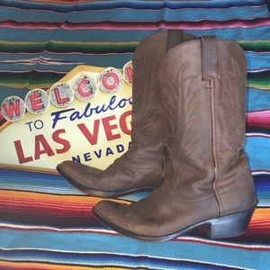 Ladies Distressed Durango Boots 8.5