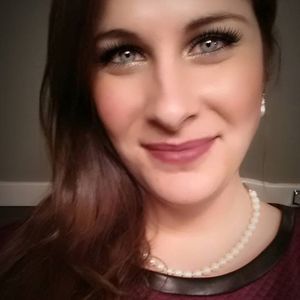 Meet your Posher, Christina