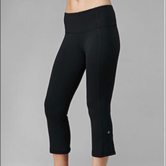 Lululemon Gather and Crow size 12