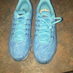 BRAND NEW BLUE NIKE
