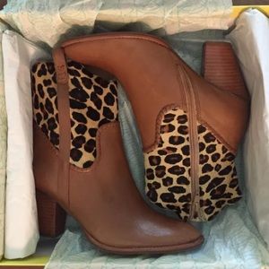 Jack Roger's Ryan Haircalf Leopard Western Boot