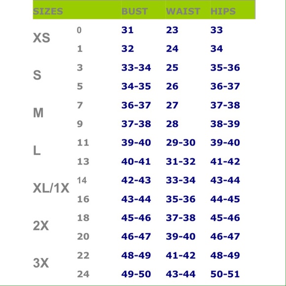 🚨FINAL PRICE🚨Plus Chevron Black/White Fringe Top - Picture 2 of 2