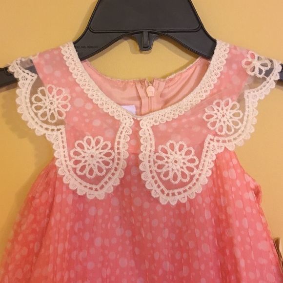 Beautiful peach/coral toddler dress - Picture 3 of 3