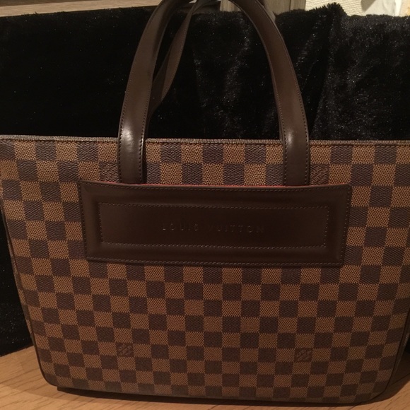 Authentic Damier Pariolli