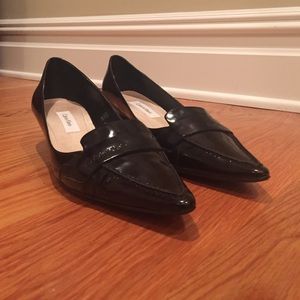 Black kitten heel dress shoes