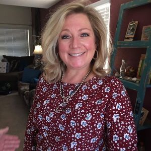 Meet your Posher, Rebecca