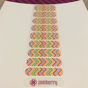 Jamberry chevron pattern