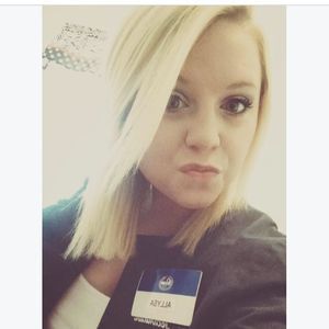 Meet your Posher, Allysa