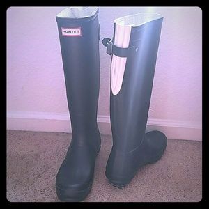 Hunter rainboots with extendable calf