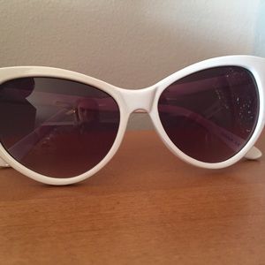 White Cat-Eye Sunglasses