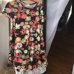 LuLaRoe 🦄Unicorn🦄 Carly