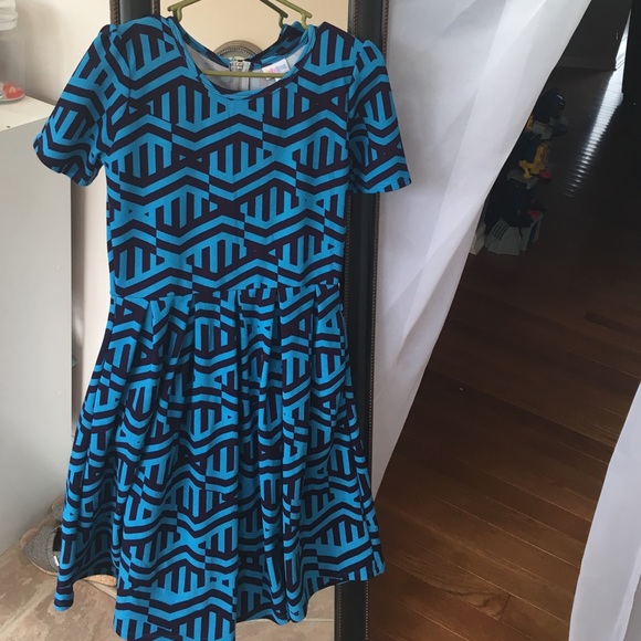 LuLaRoe Geometric Amelia