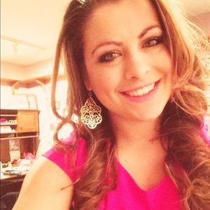 Meet your Posher, Vanessa