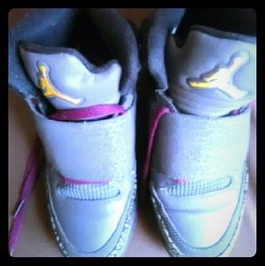 Jordans retro cement