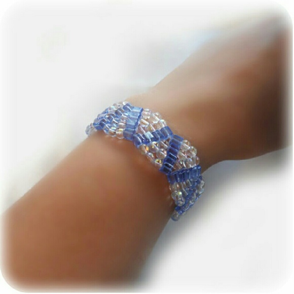 Beaded Bracelet. OFFERS ARE WELCOME ;) - Picture 2 of 4