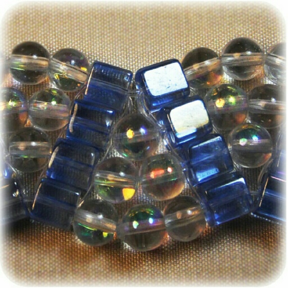 Beaded Bracelet. OFFERS ARE WELCOME ;) - Picture 4 of 4