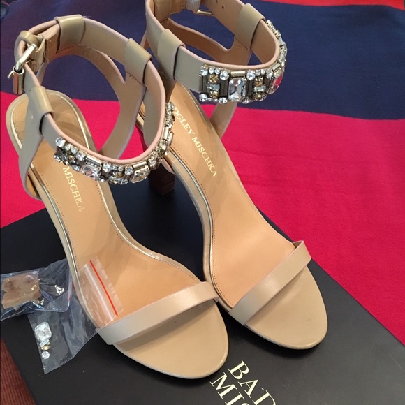 Badgley Mischka Shoes - Badgley Mischka Sandals Badgley Mischka Shoes - Badgley Mischka Sandals
