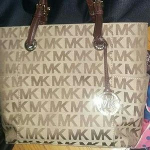 Authentic Michael kors purse