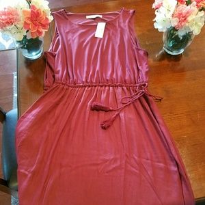 Ths Loft flowing Maroon tasseled dress size Large