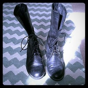 Combat boots