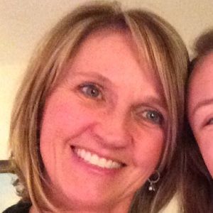 Meet your Posher, Lorie