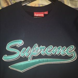Medium sized airbrush supreme worn once