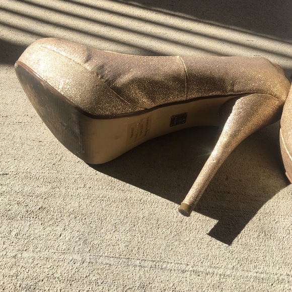 Platform heels - Picture 3 of 4