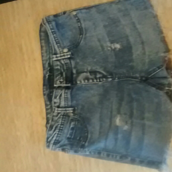 Cut off jean shorts