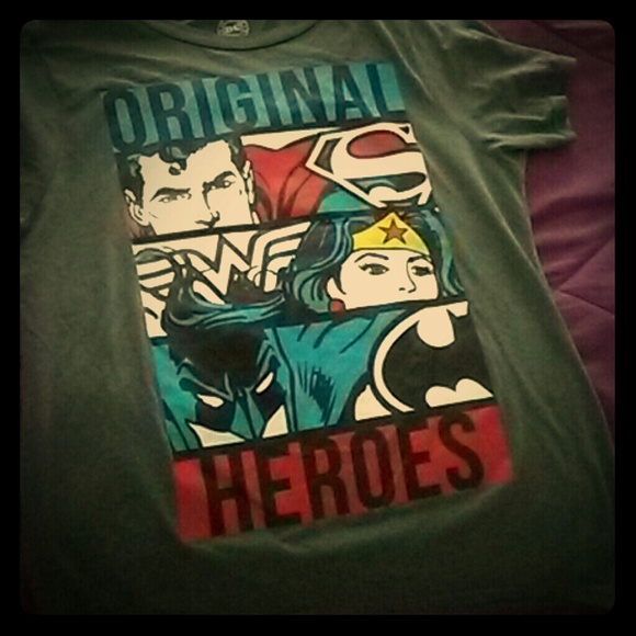 DC heros shirt