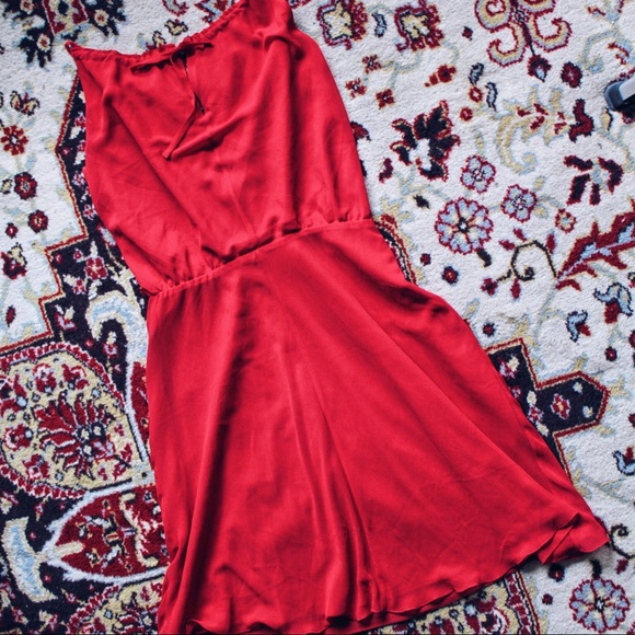 Banana Republic perfect Red Dress - Picture 2 of 4