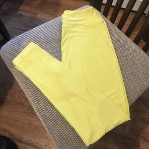 Lularoe OS Yellow Leggings