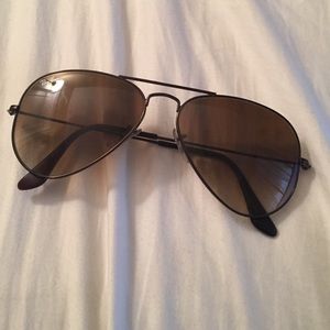 Ray Ban Aviator Sunglasses
