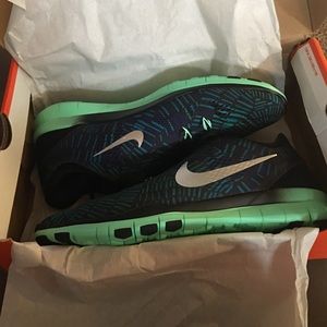 Nike size 9.5