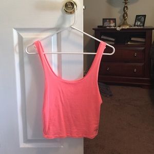 American Eagle crop top