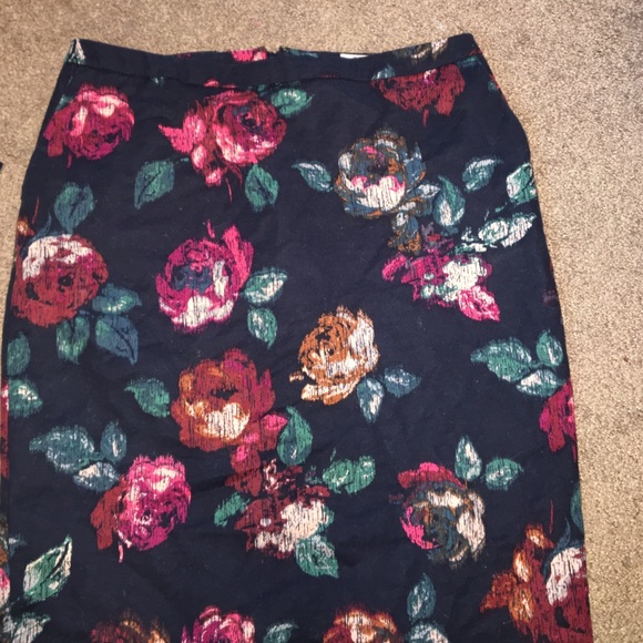 Pencil skirt