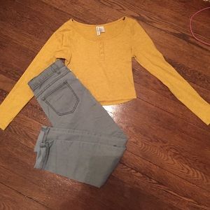 NWOT H&M long sleeve crop top