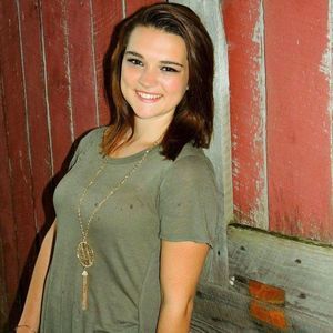 Meet your Posher, Brittany