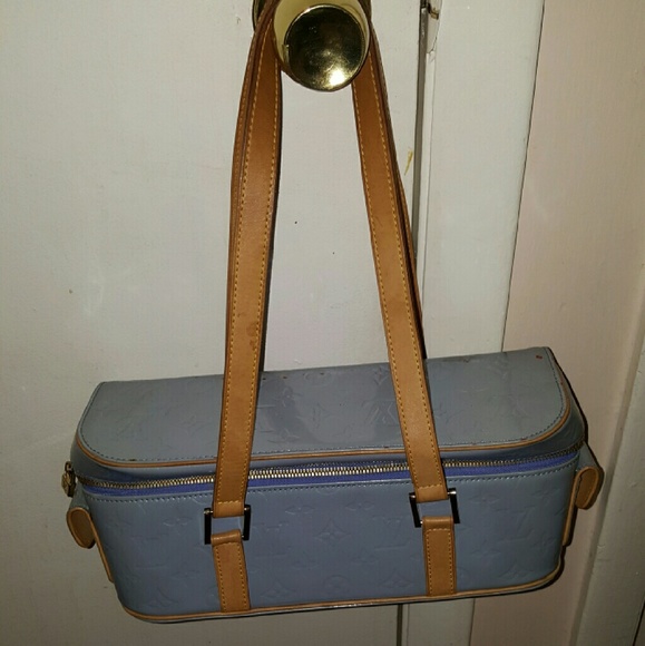 Aithentic louis vuitton purse