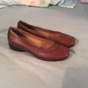 Brown flats