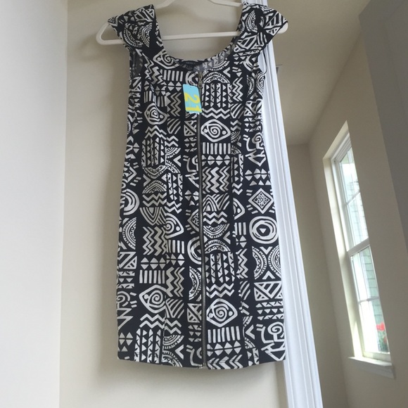 Forever 21 dress size small