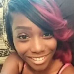 Meet your Posher, Lakirah